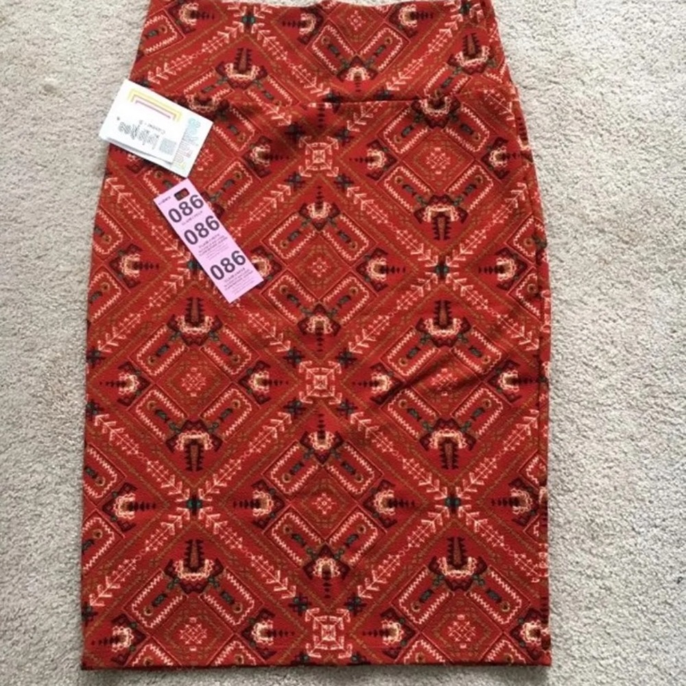 Lularoe Cassie
